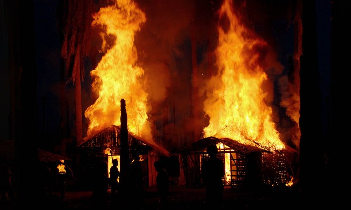 The Act of Killing Matanza fuego