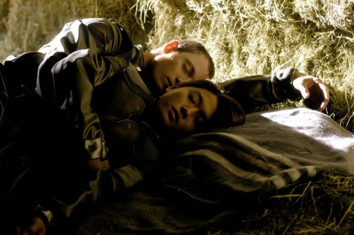 Battlestar Galactica Athenea Helo