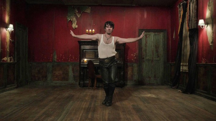 Lo que hacemos en las sombras 3