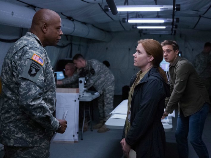 la_llegada_the_arrival_amy_adams_jeremy_-renner_forest_whitaker3