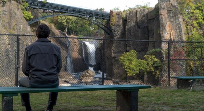 paterson-film-movie-adam-driver-jarmusch-falls-catarata
